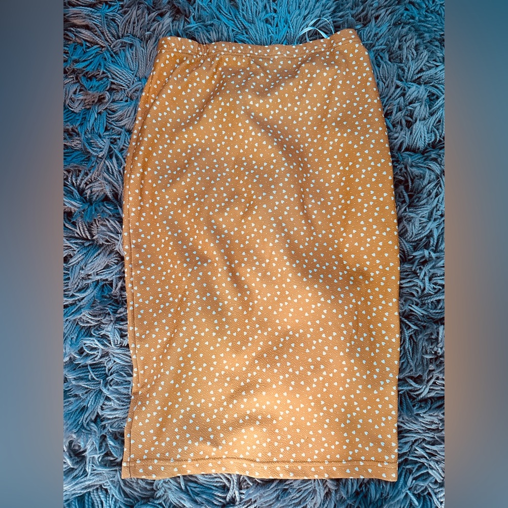 Yellow skirt